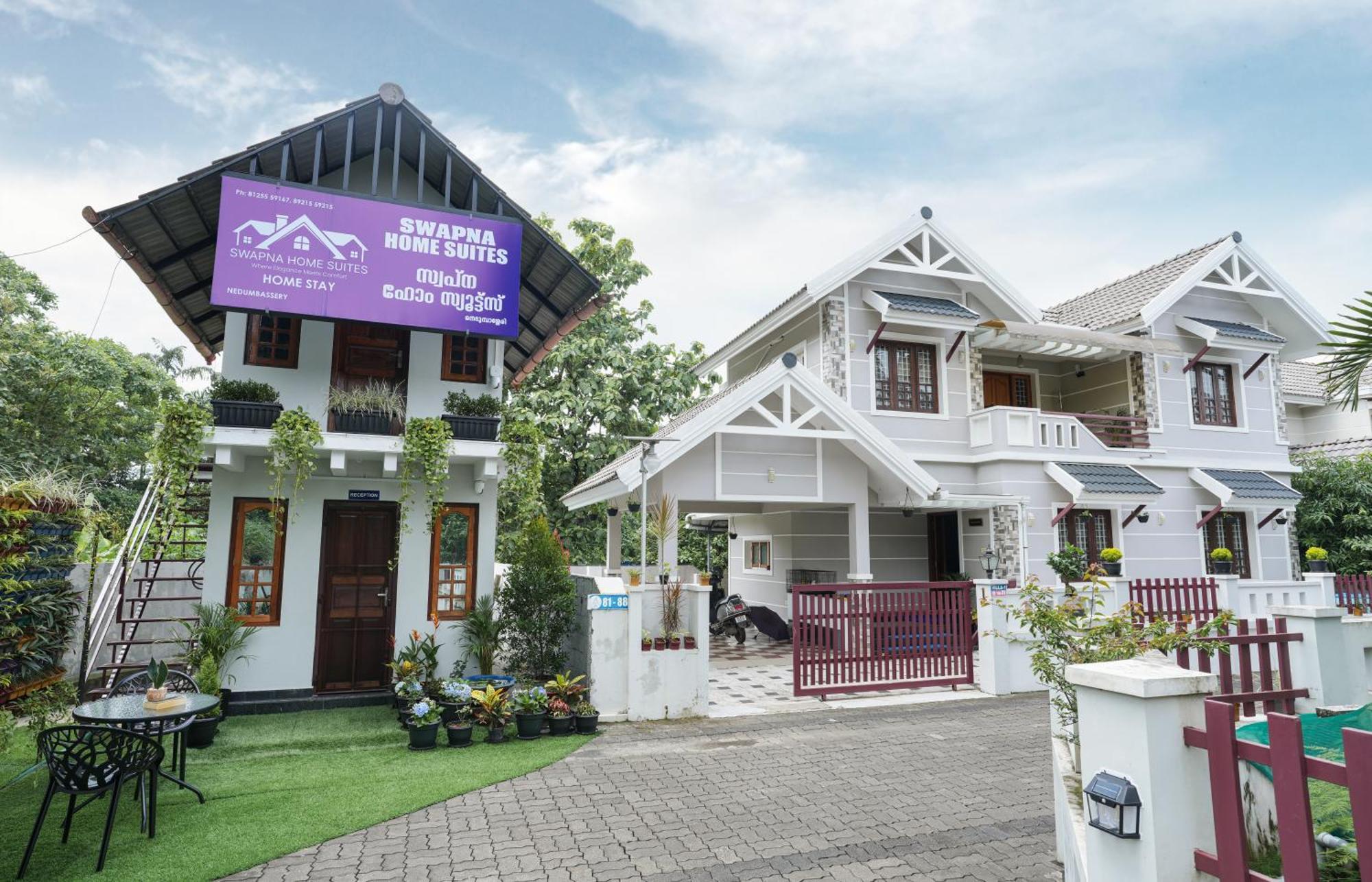 Swapna Home Suites Nedumbassery Eksteriør billede