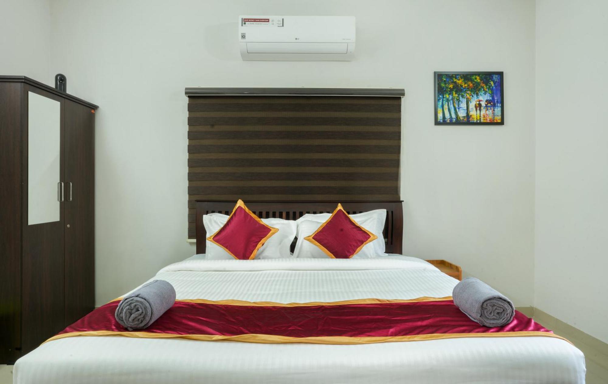 Swapna Home Suites Nedumbassery Eksteriør billede