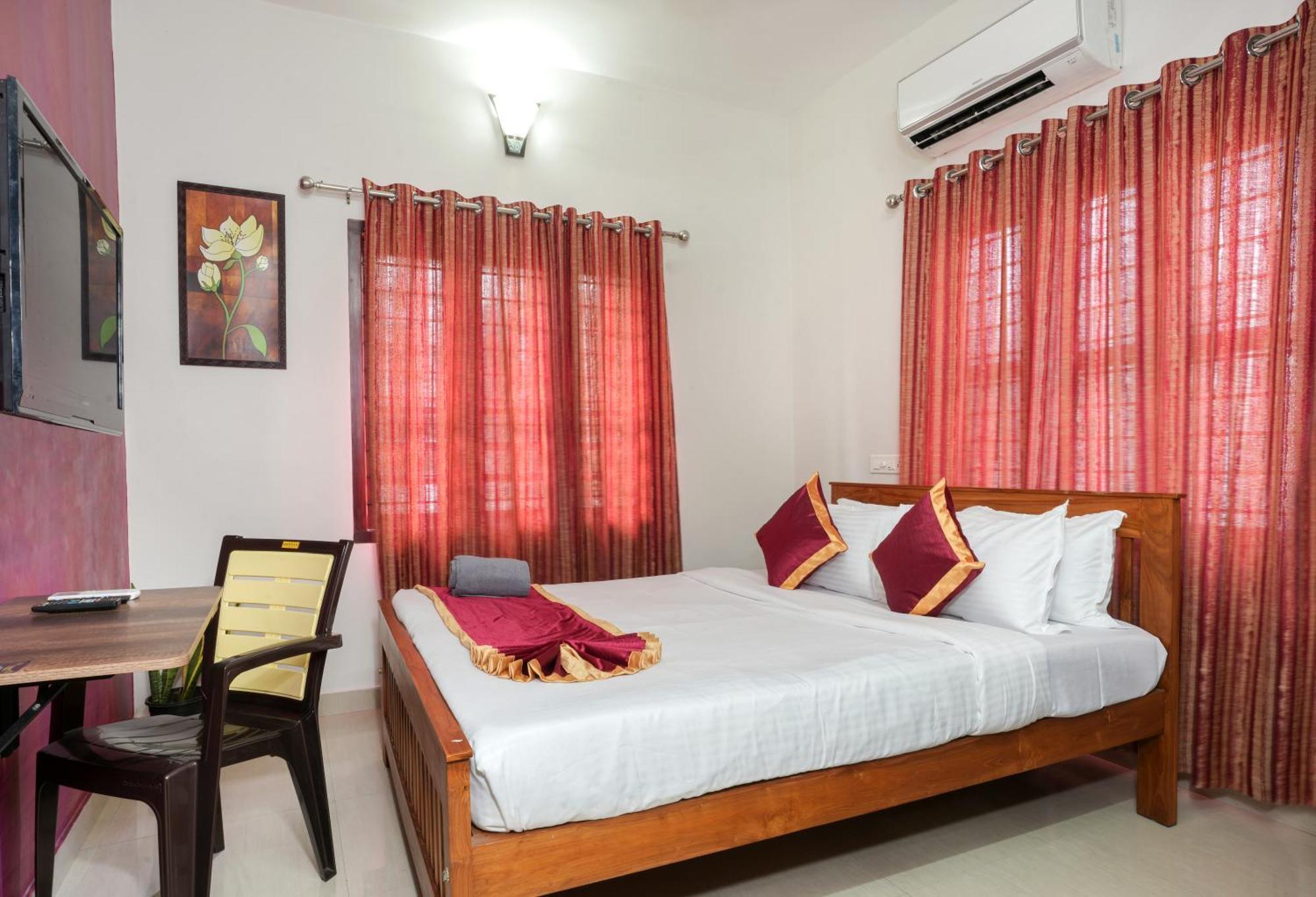 Swapna Home Suites Nedumbassery Eksteriør billede